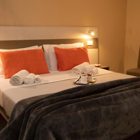 La Perla Amantea - Rooms & Apartaments Екстер'єр фото