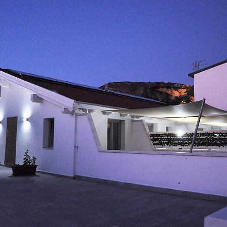 La Perla Amantea - Rooms & Apartaments Екстер'єр фото