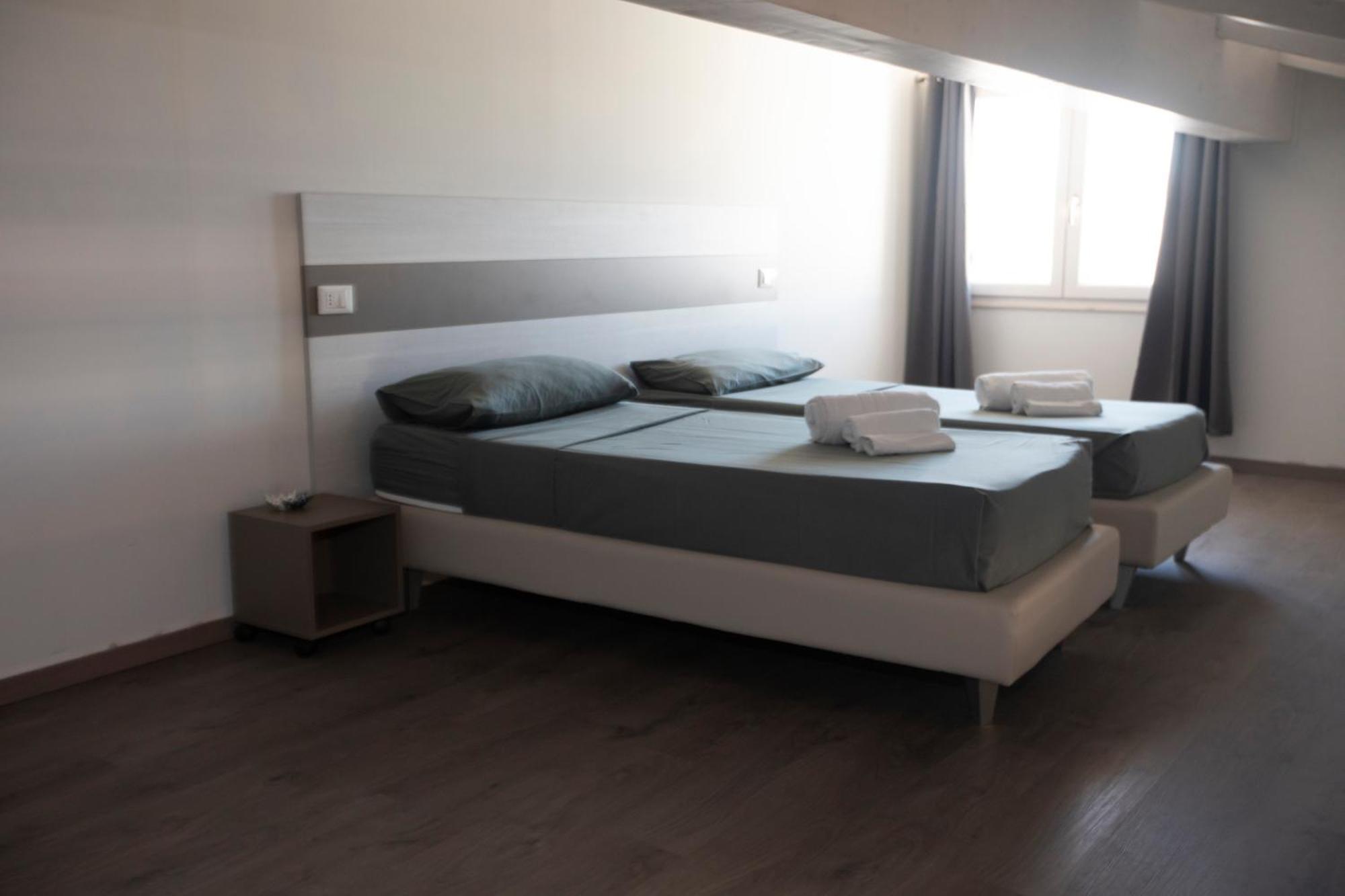 La Perla Amantea - Rooms & Apartaments Екстер'єр фото