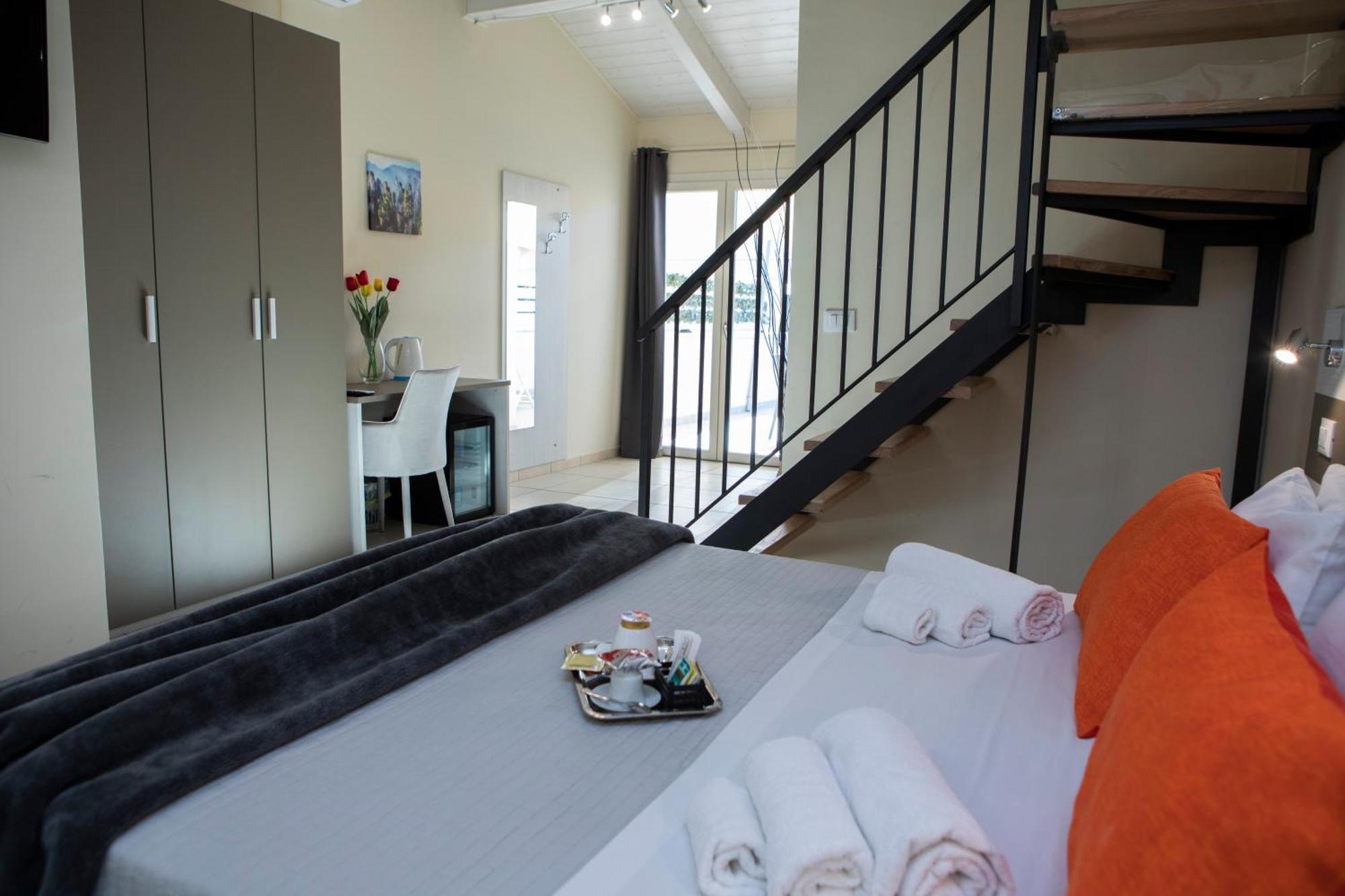 La Perla Amantea - Rooms & Apartaments Екстер'єр фото