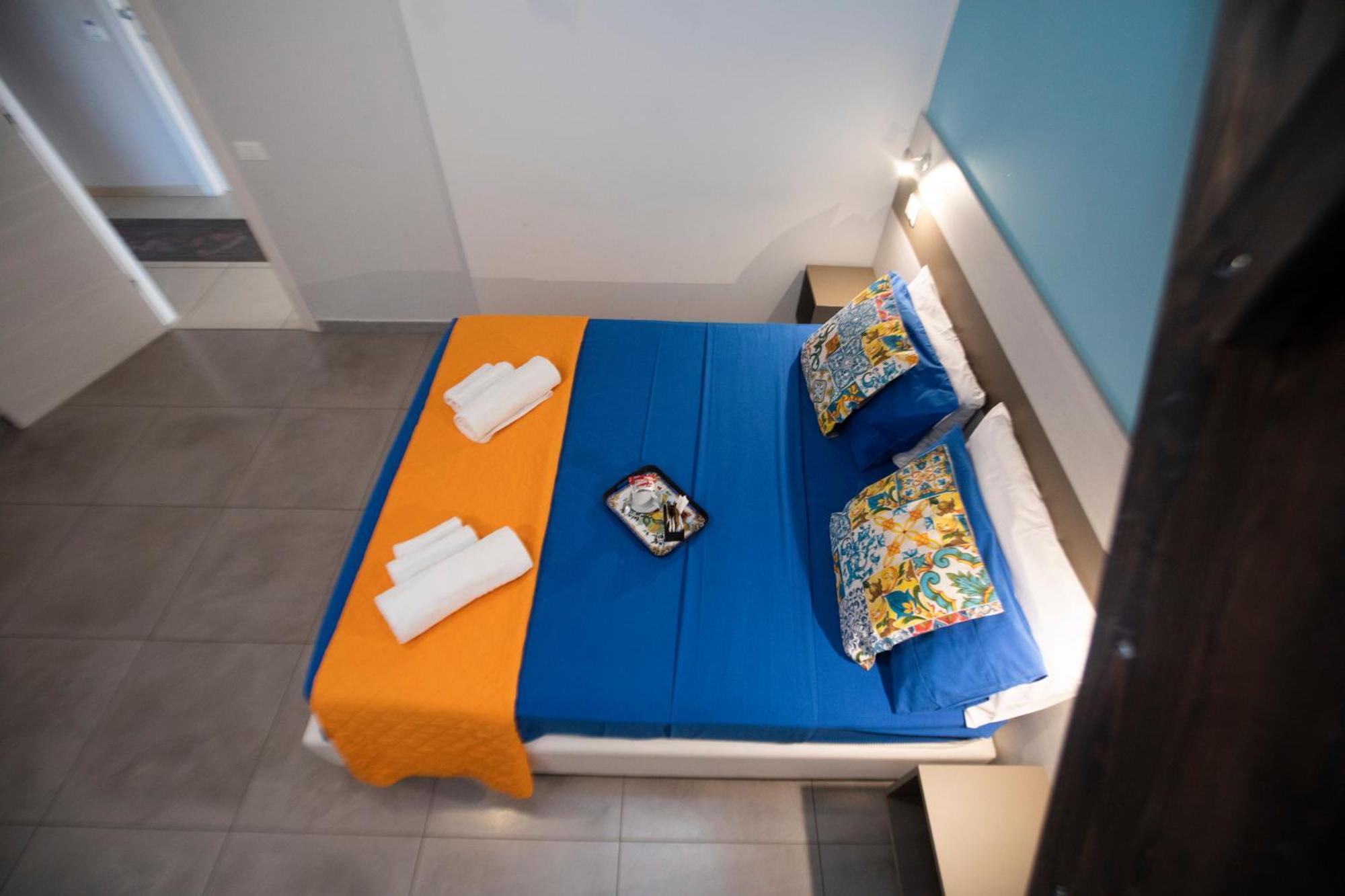 La Perla Amantea - Rooms & Apartaments Екстер'єр фото